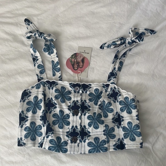 Agua Bendita Tops - ✨SALE NWT Agua Bendita with Target Coral Tile Print Button-Front Tank Top